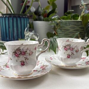 2 pc Vintage Pink Rose Teacup and Saucer with Gold Trim